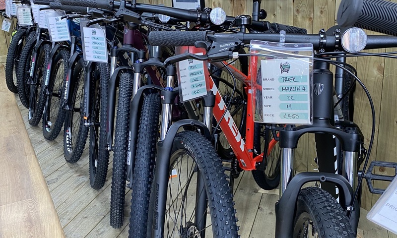 Display of bikes in a showroom