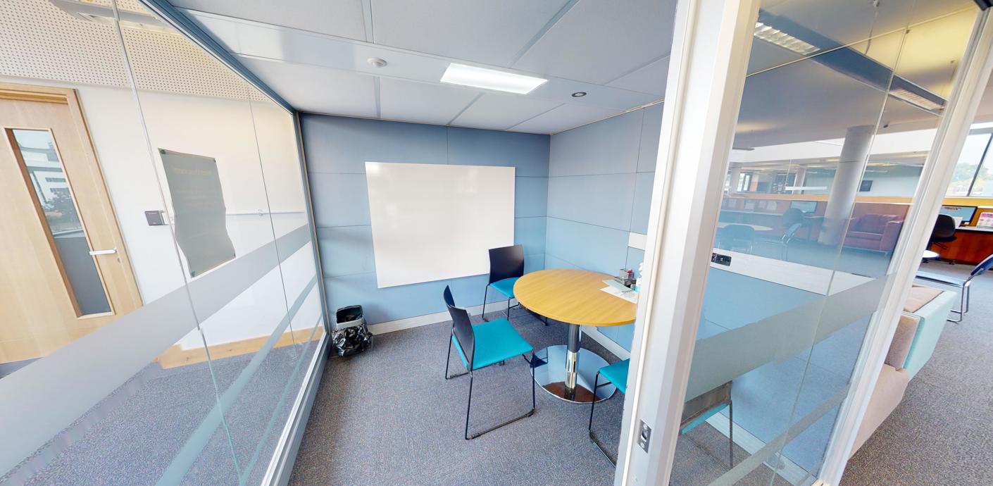 nojs Photo of Crawley Library Pod 2