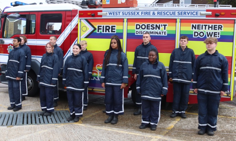 IGNITE students standing in front of a fire engine